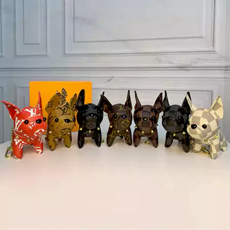 ルイヴィトン バッグチャーム 犬飾り